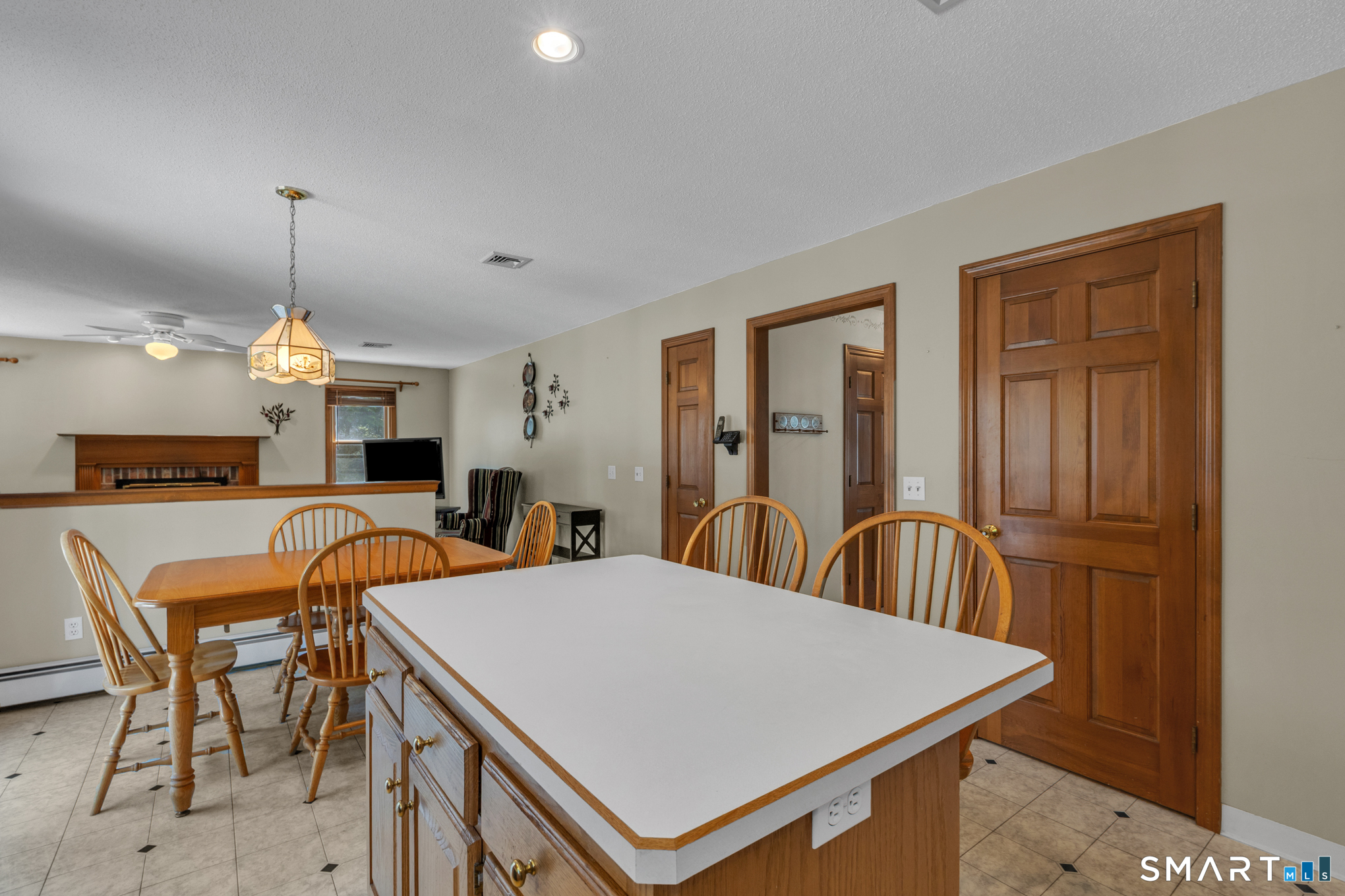 20 Windmill Road Ellington CT 06029
