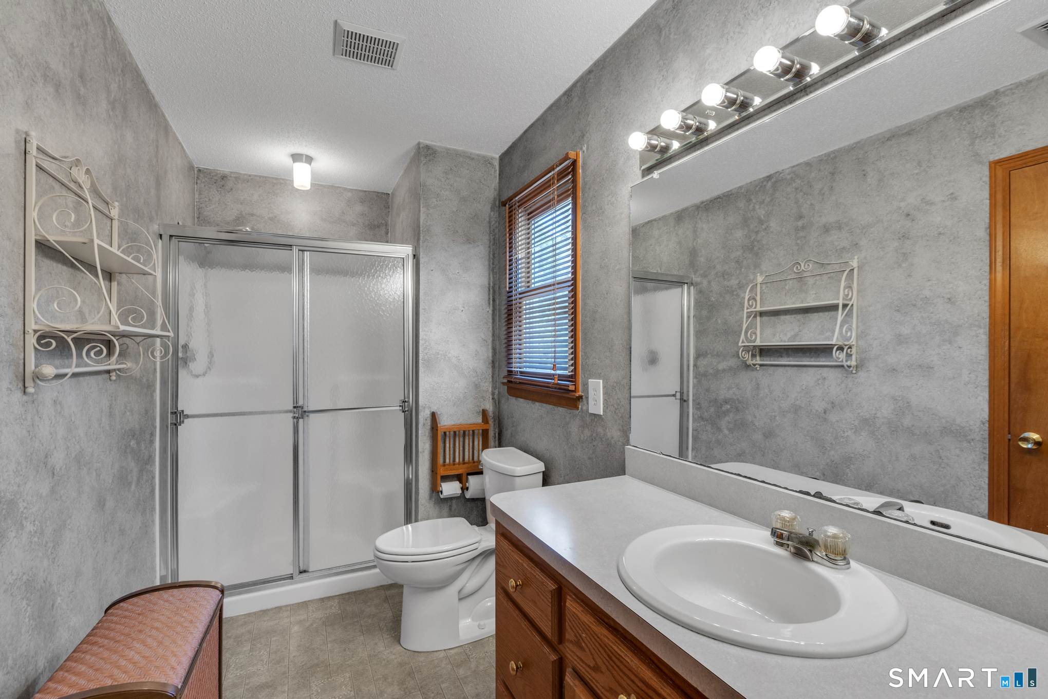 20 Windmill Road Ellington CT 06029