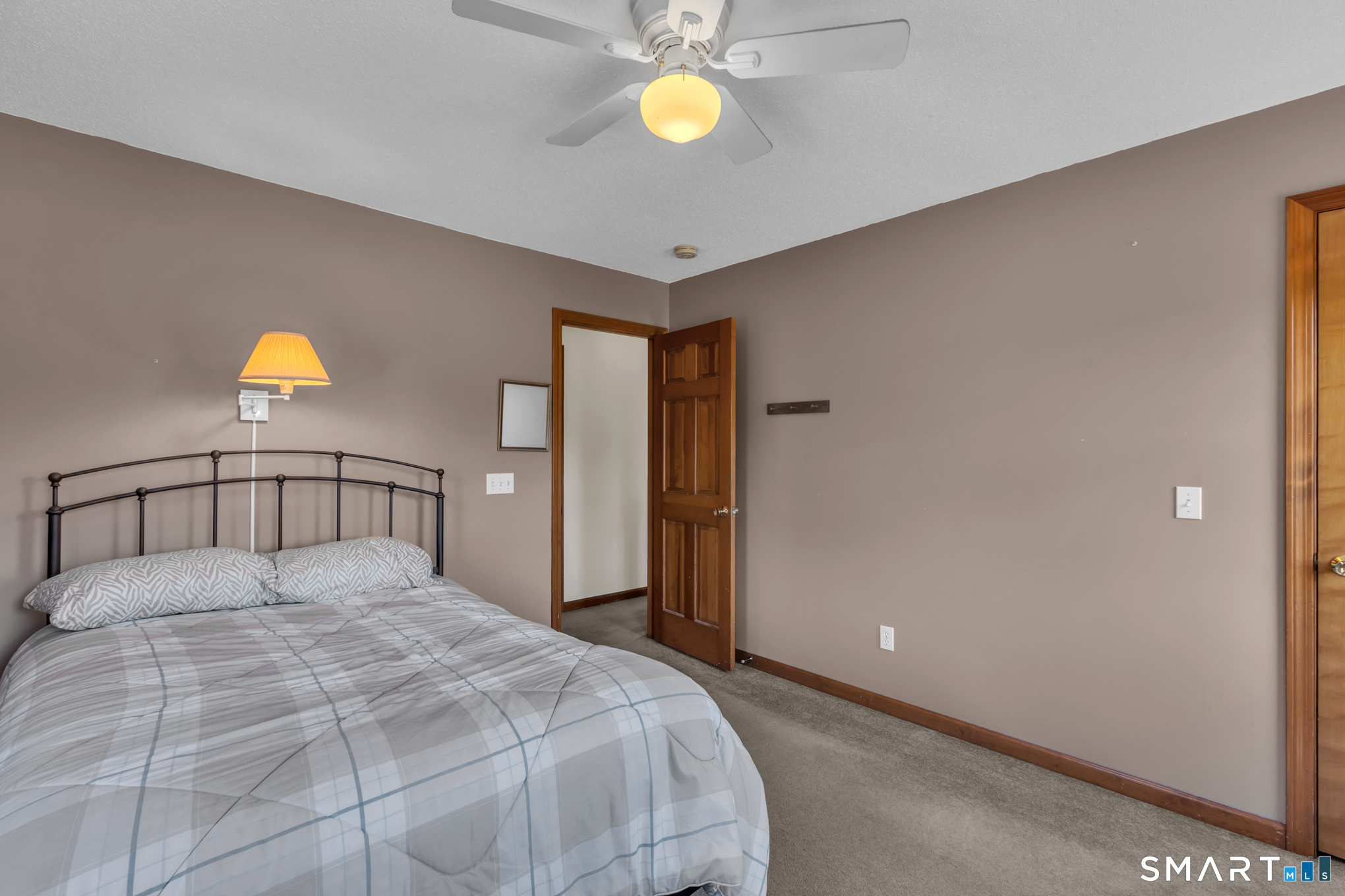 20 Windmill Road Ellington CT 06029