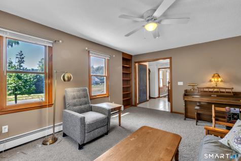 20 Windmill Road Ellington CT 06029