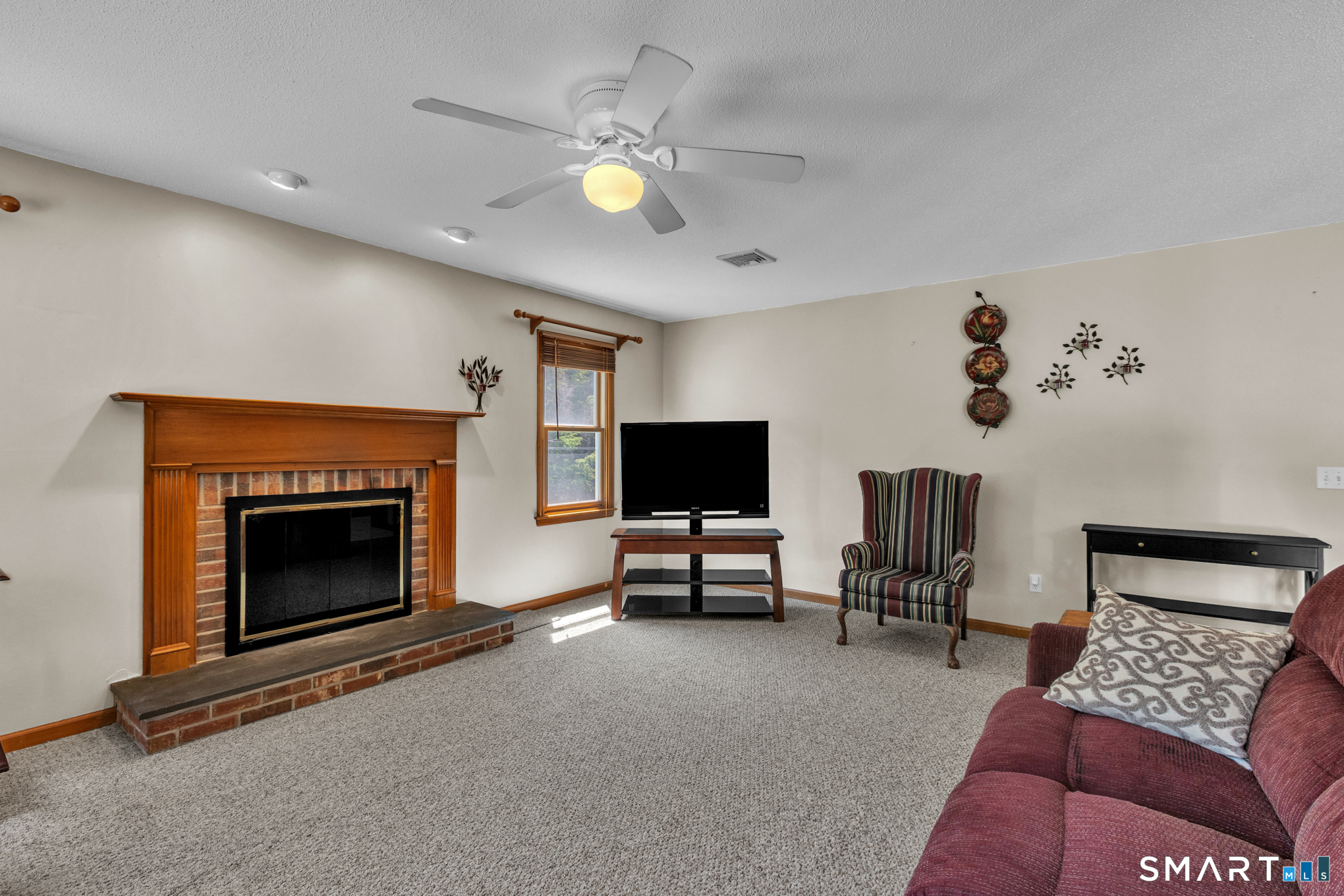 20 Windmill Road Ellington CT 06029