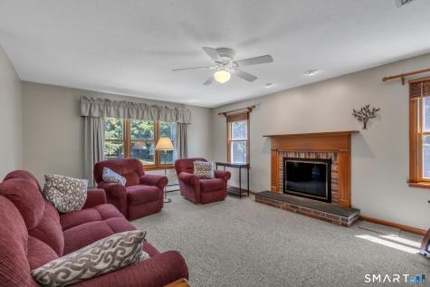 20 Windmill Road Ellington CT 06029