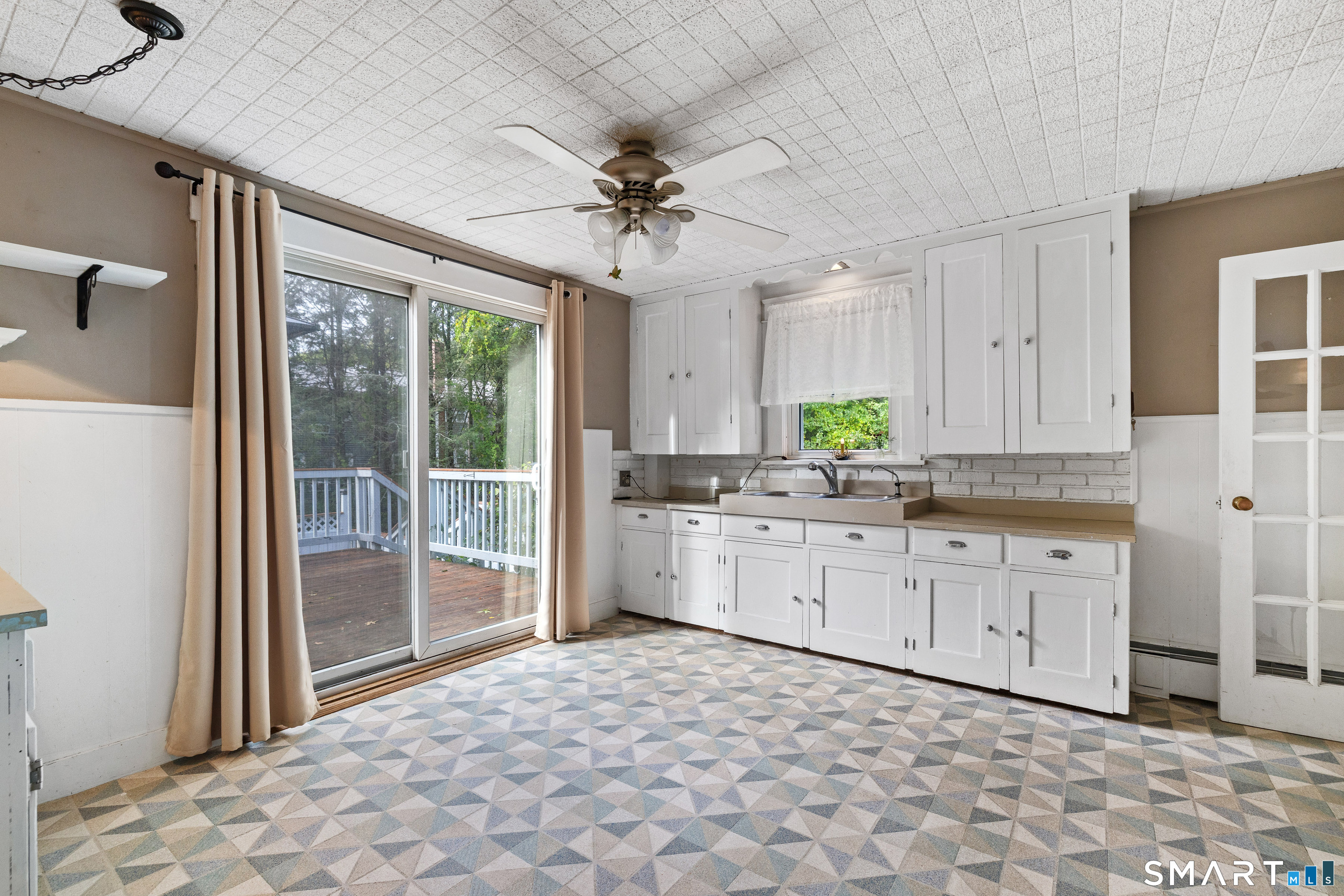 178 Farrows Street Putnam CT 06260