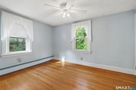 178 Farrows Street Putnam CT 06260