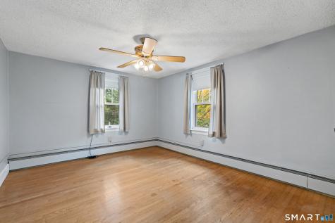 178 Farrows Street Putnam CT 06260