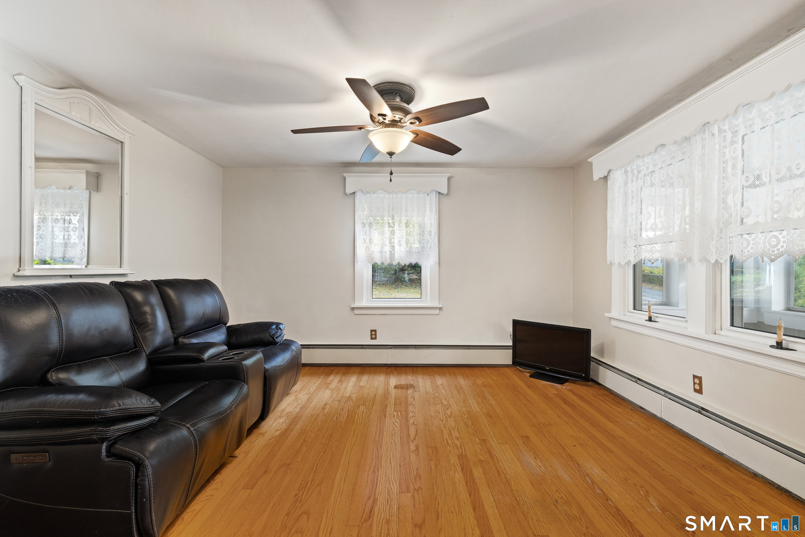178 Farrows Street Putnam CT 06260