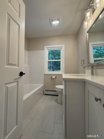 82 Landers Road East Hartford CT 06118