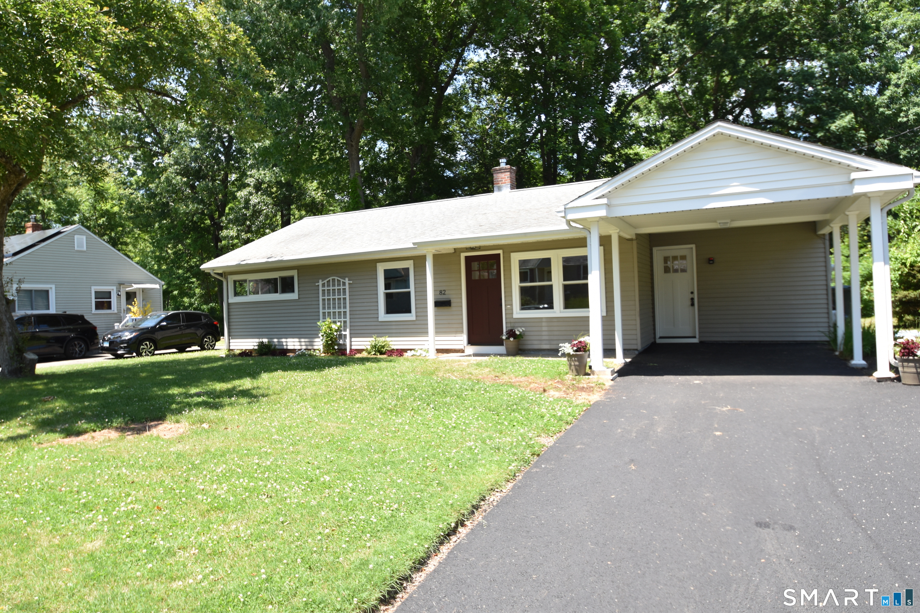 82 Landers Road East Hartford CT 06118