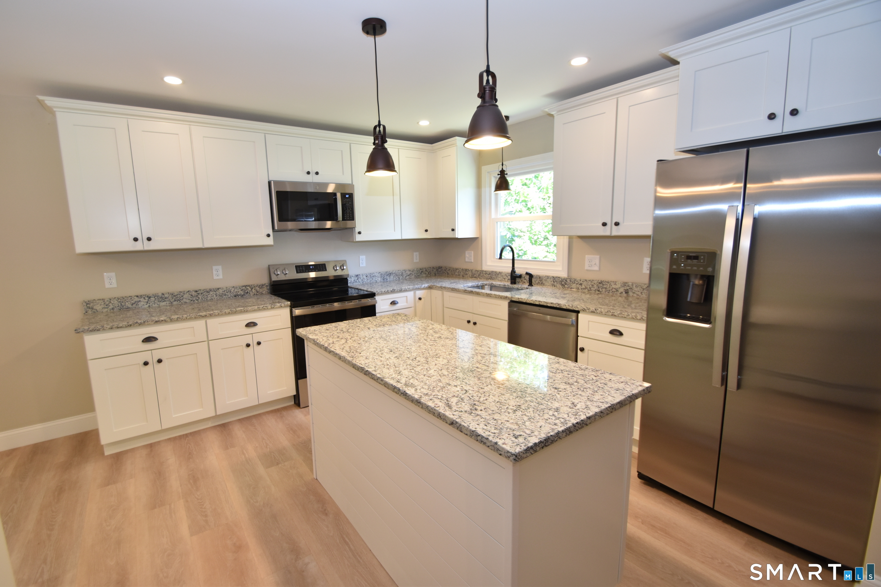 82 Landers Road East Hartford CT 06118