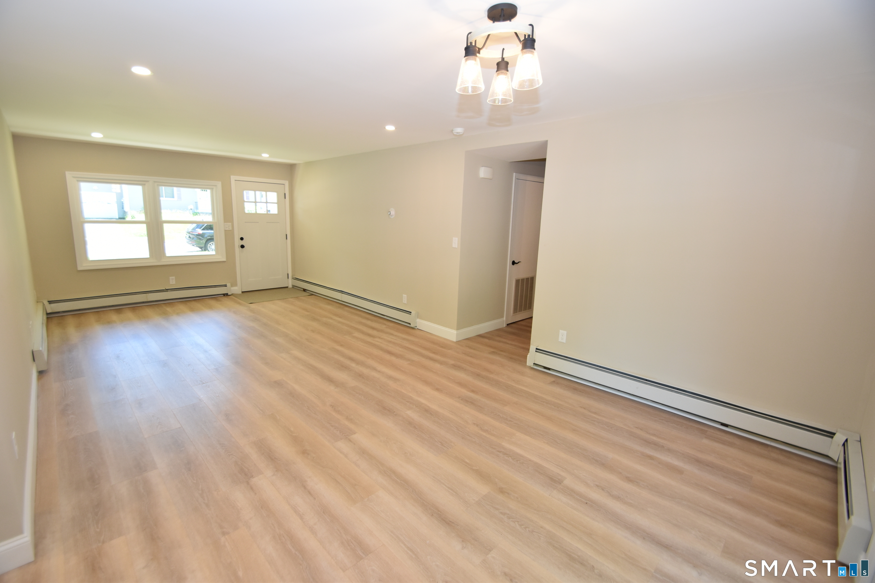 82 Landers Road East Hartford CT 06118