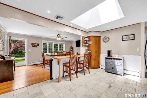 2 Hemlock Road Prospect CT 06712