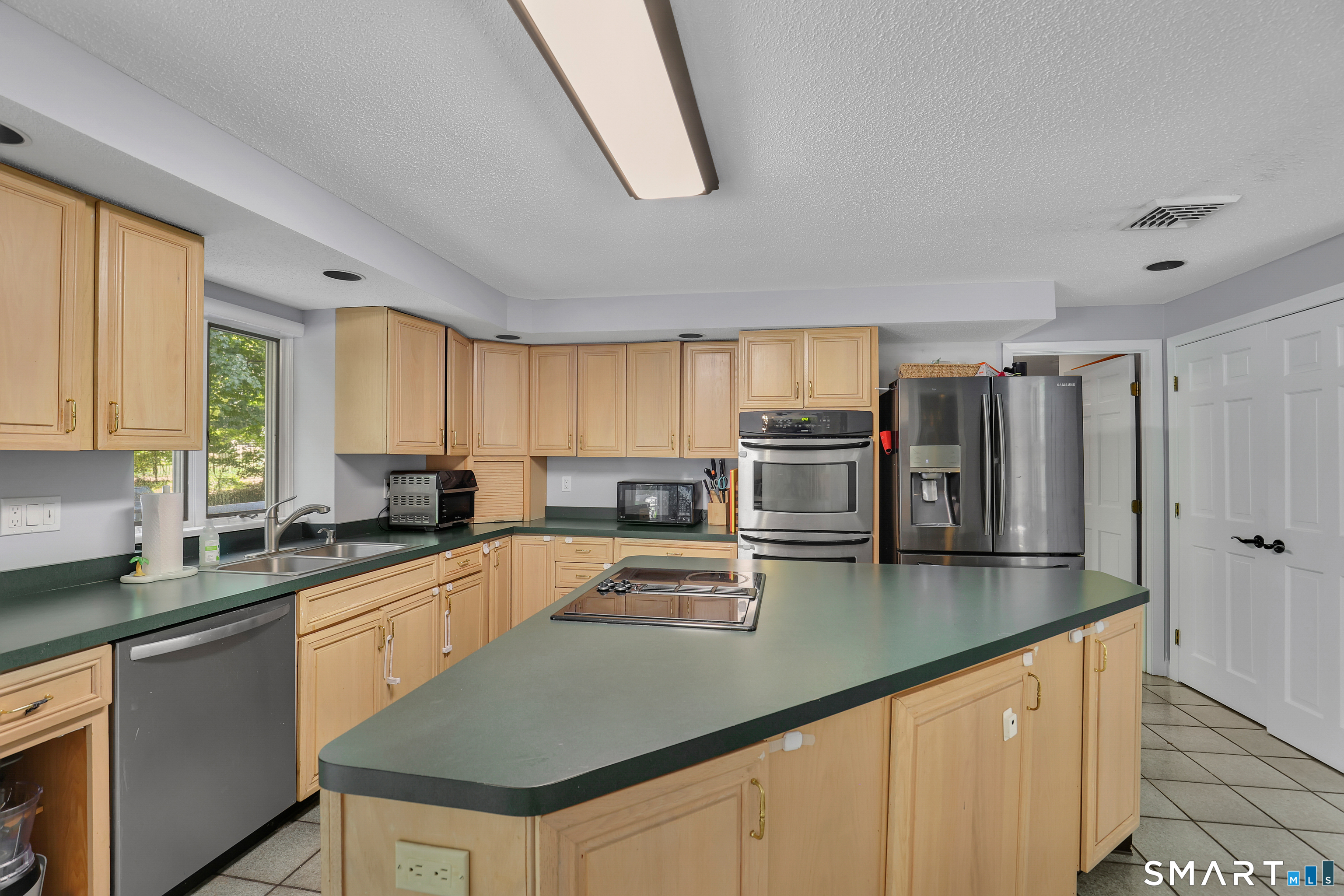 8 Pond View Road Bolton CT 06043