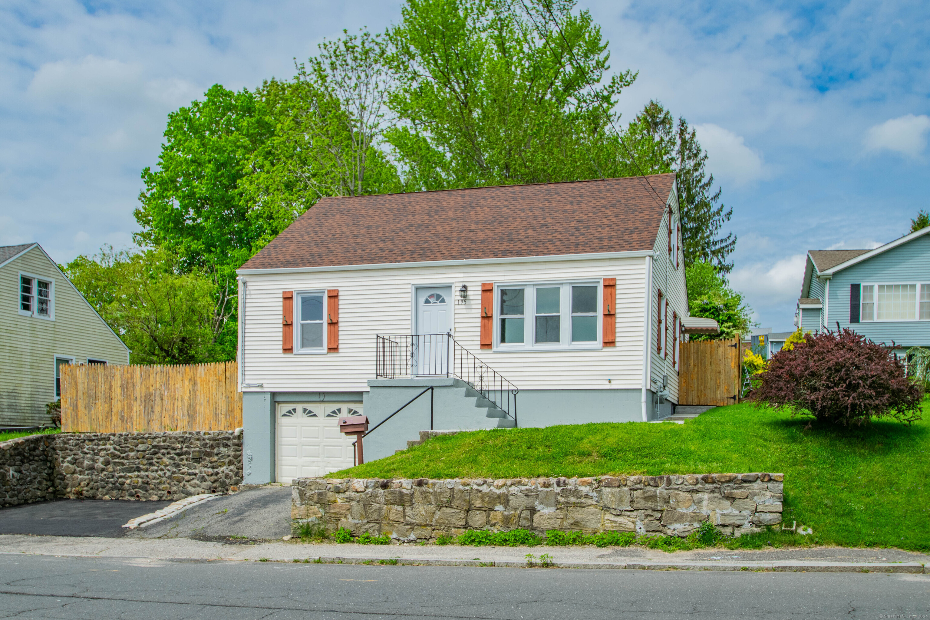 195 Bucks Hill Road Waterbury CT 06704
