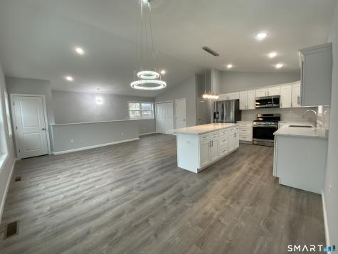 31 Hinman Street West Haven CT 06516