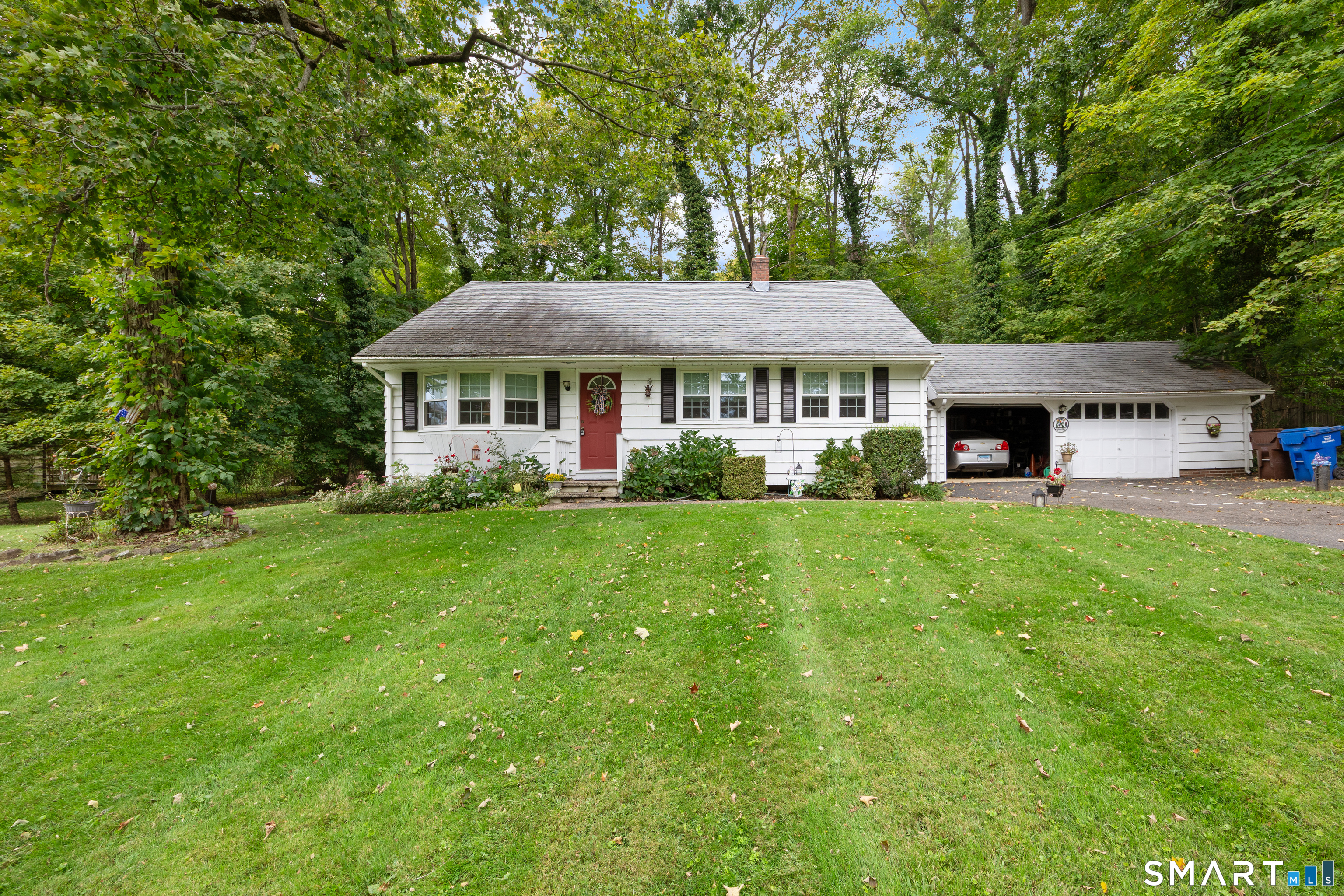 84 Mountain View Terrace North Branford CT 06513