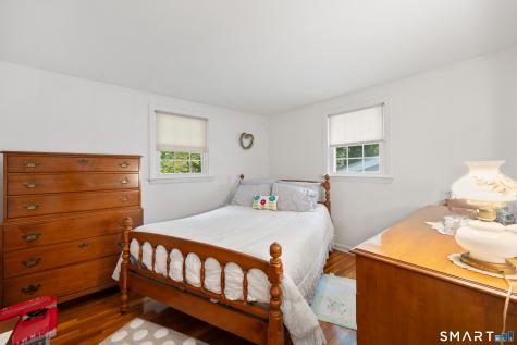 84 Mountain View Terrace North Branford CT 06513