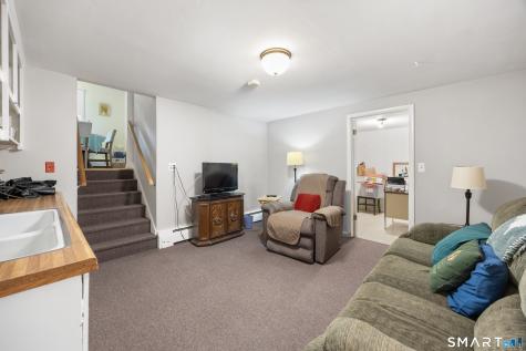 84 Mountain View Terrace North Branford CT 06513