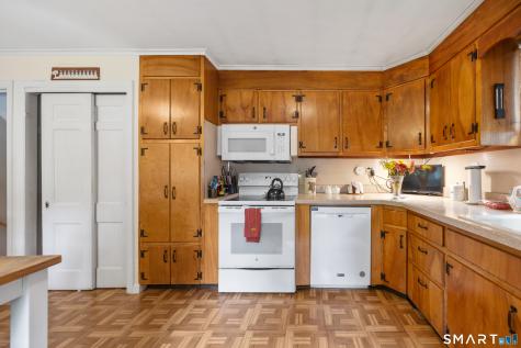 84 Mountain View Terrace North Branford CT 06513