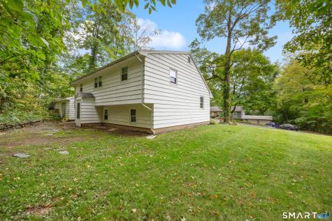 84 Mountain View Terrace North Branford CT 06513