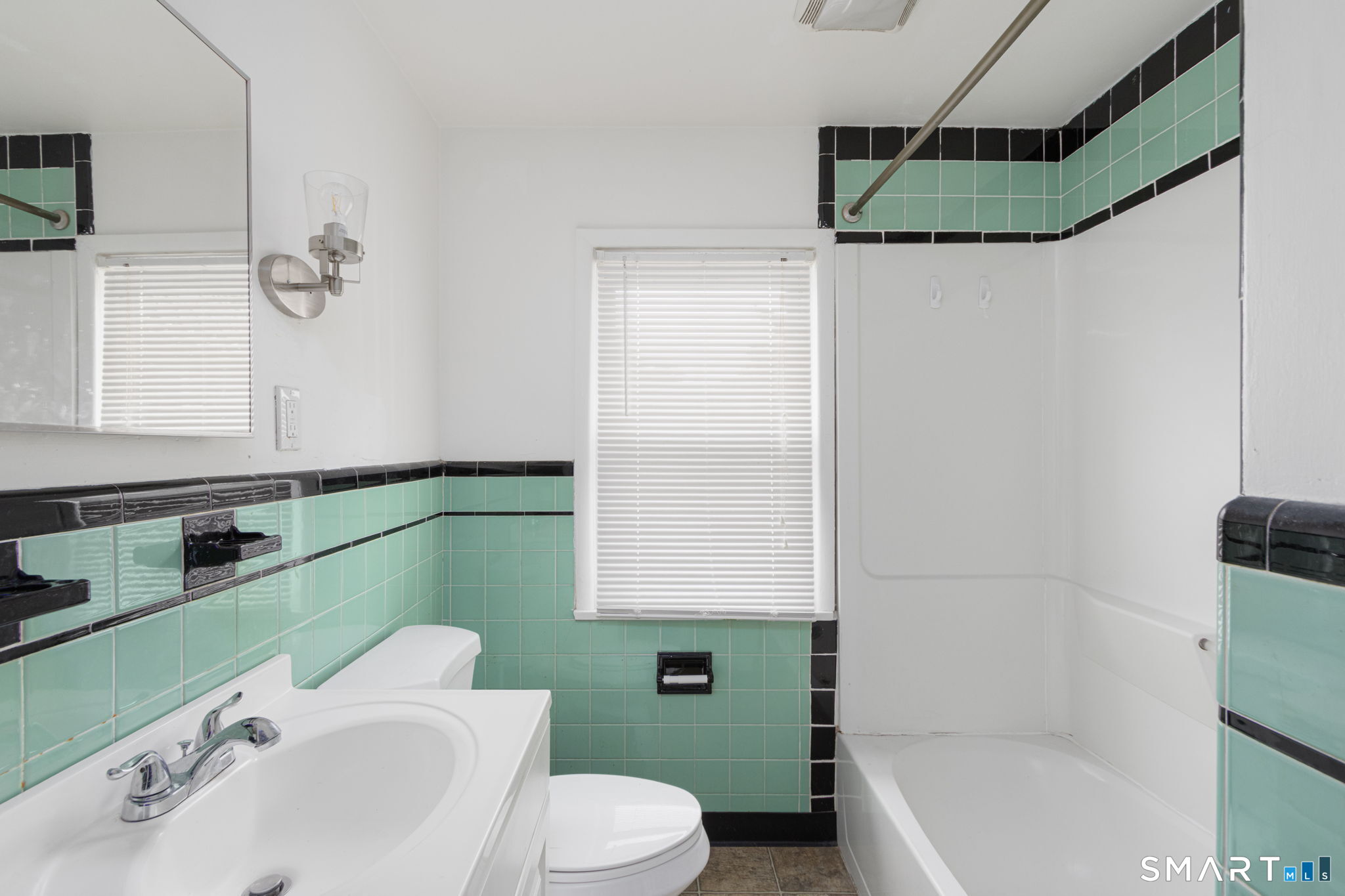 10 Teddy Lane Norwich CT 06360