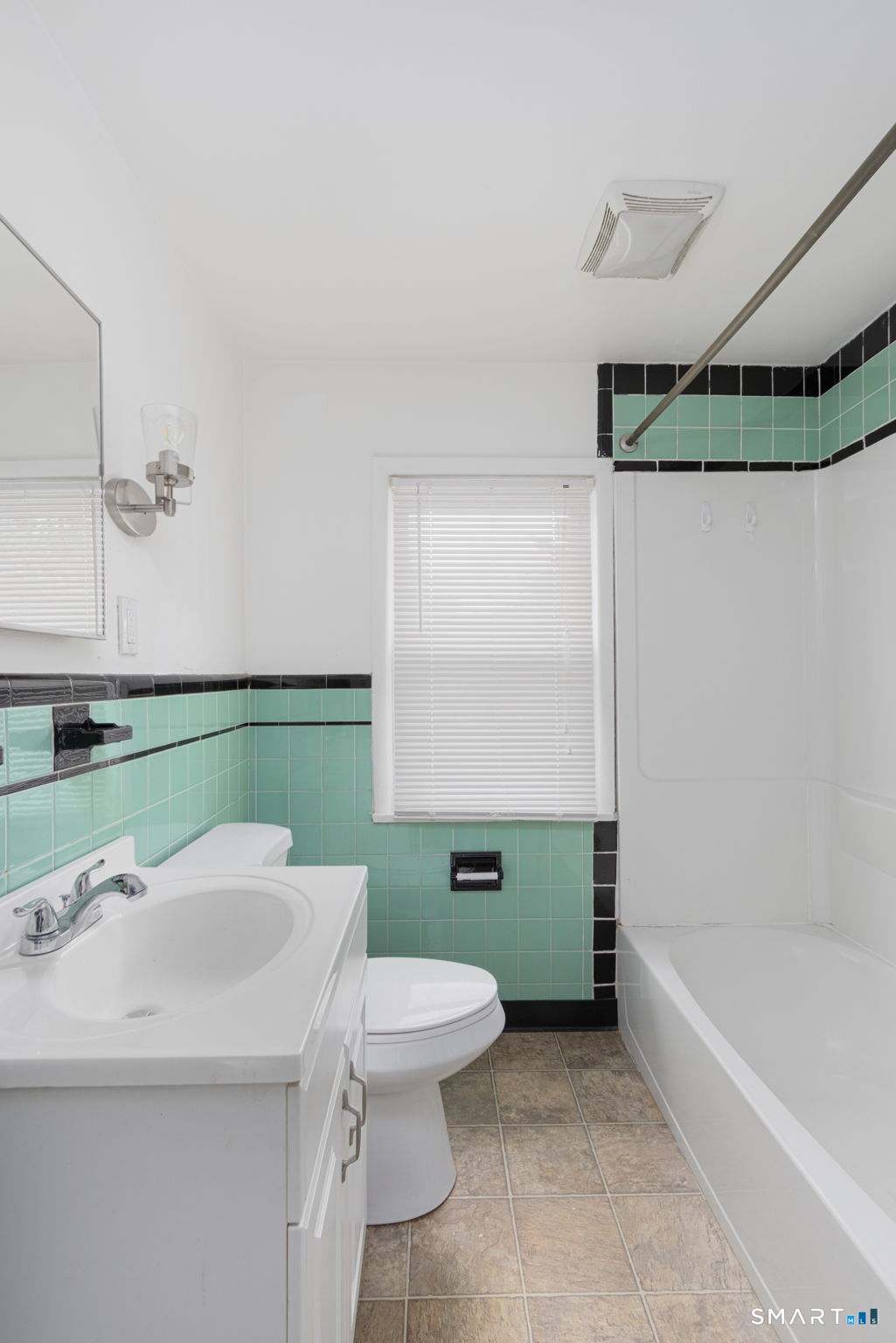 10 Teddy Lane Norwich CT 06360