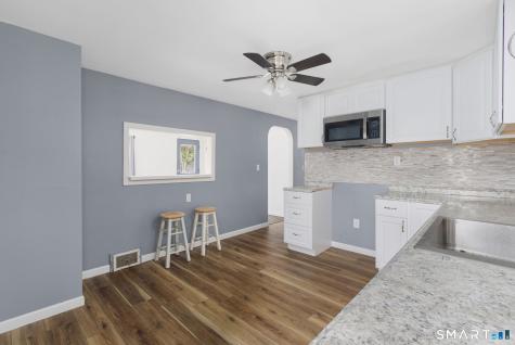 10 Teddy Lane Norwich CT 06360