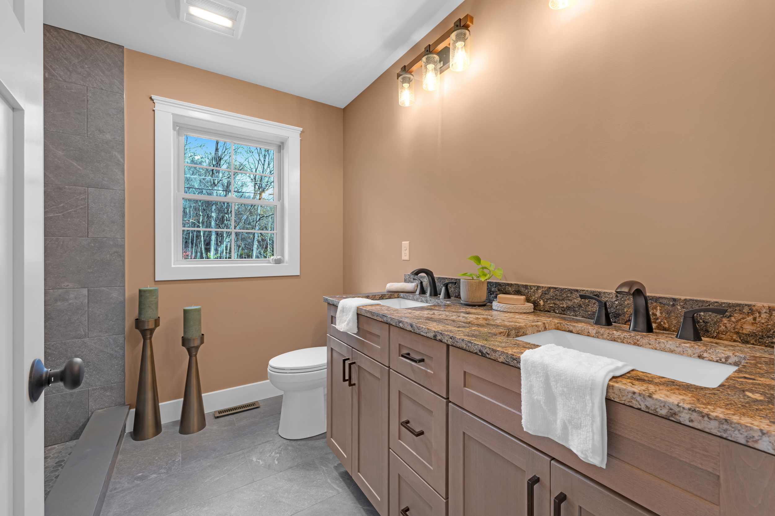 153 Bluebird Lane Brooklyn CT 06234