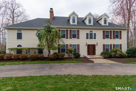 3 Lancelot Way Hamden CT 06518