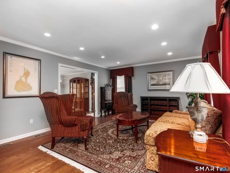 3 Lancelot Way Hamden CT 06518
