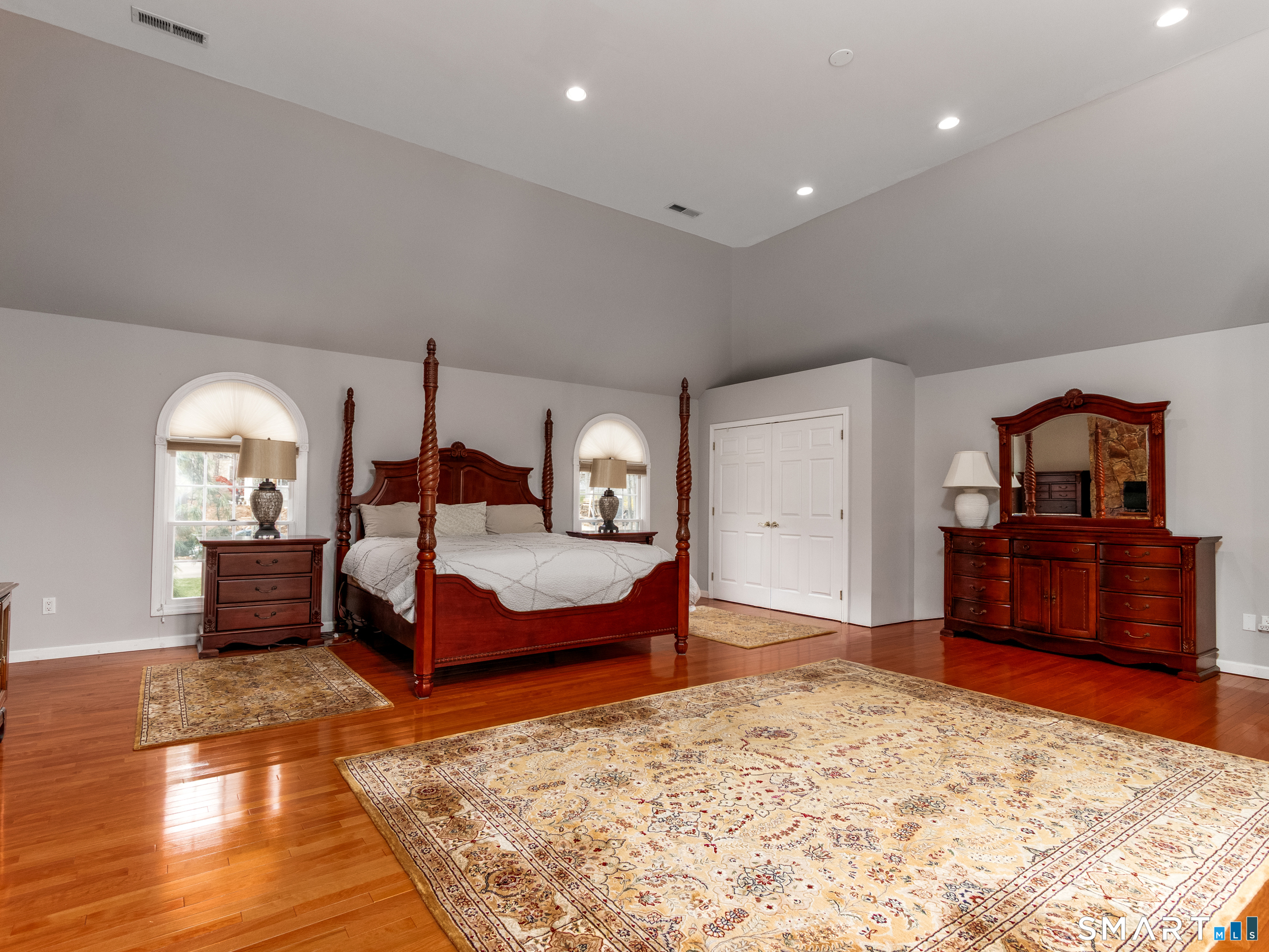 3 Lancelot Way Hamden CT 06518