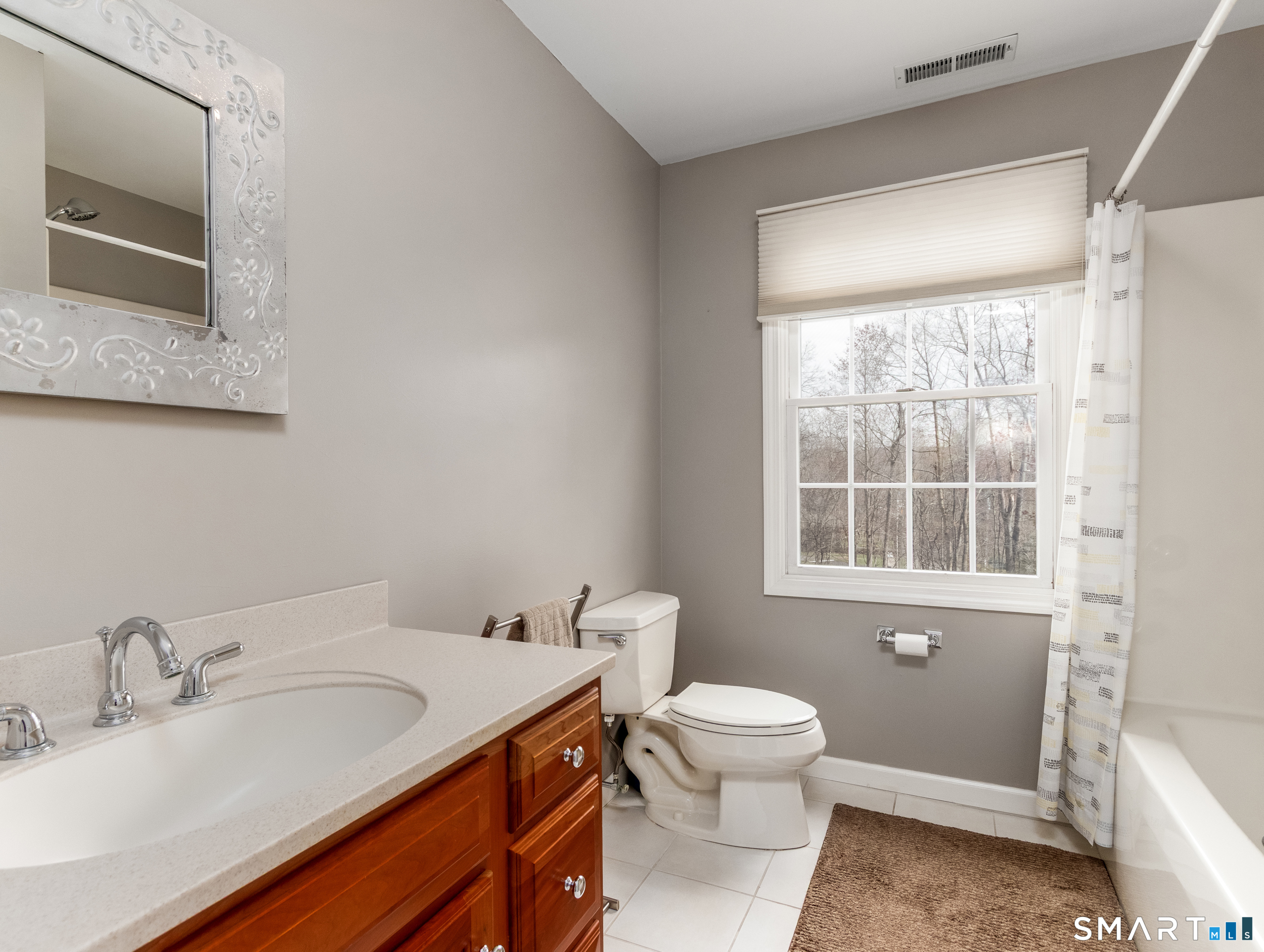 3 Lancelot Way Hamden CT 06518