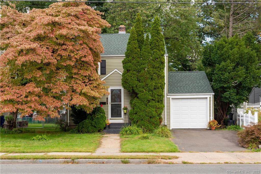 424 Oakwood Avenue West Hartford CT 06110