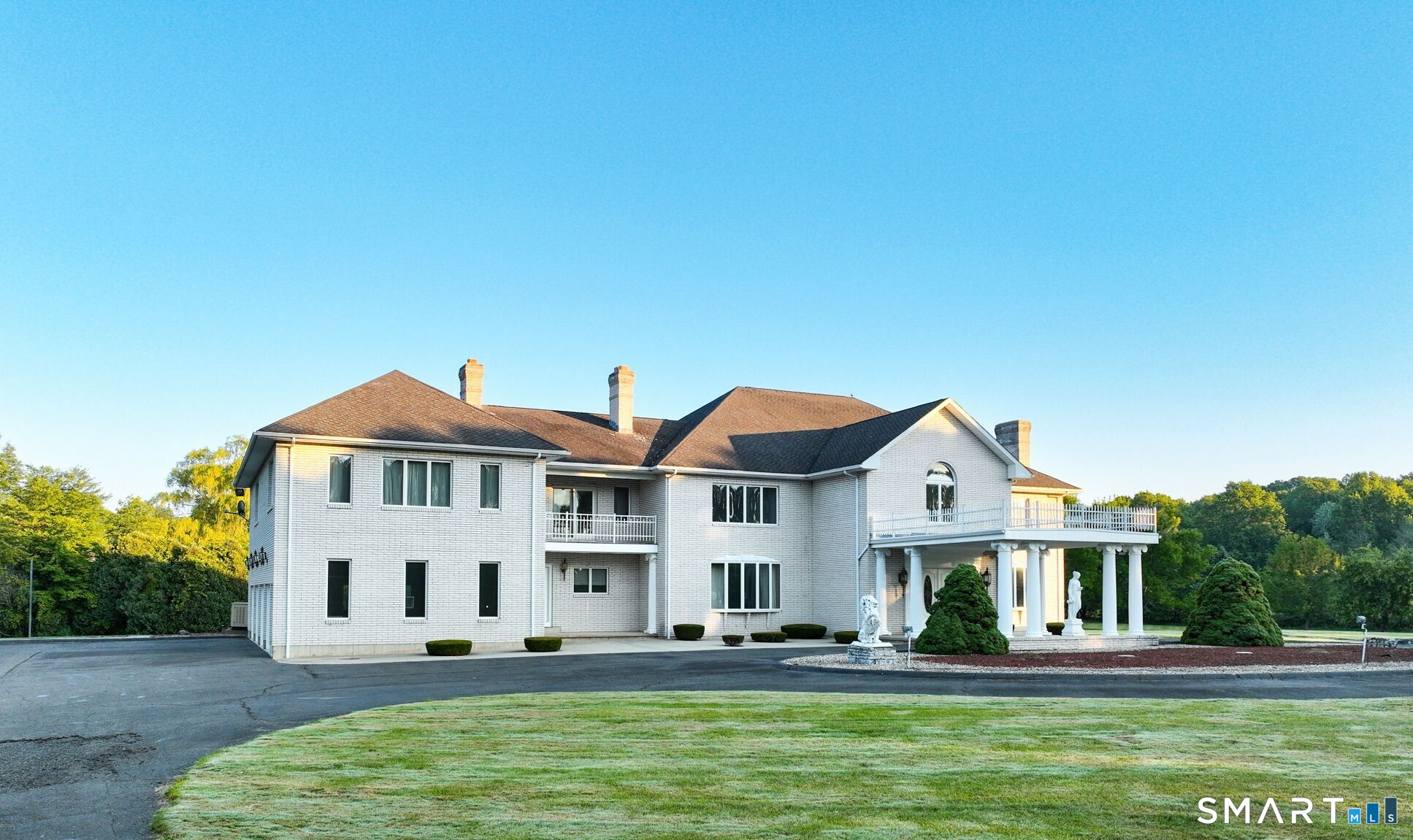 535 East South Street Suffield CT 06078