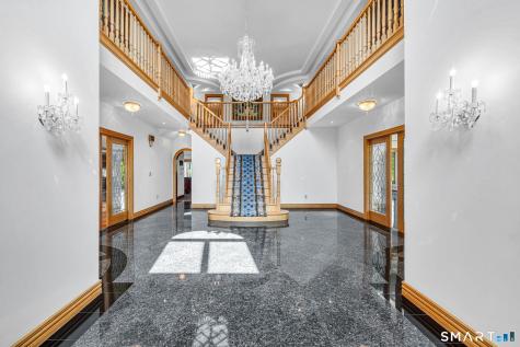 535 East South Street Suffield CT 06078