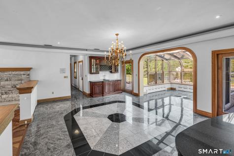 535 East South Street Suffield CT 06078