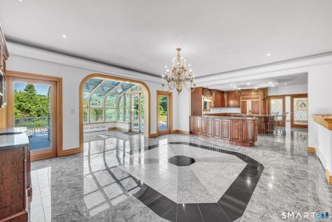 535 East South Street Suffield CT 06078