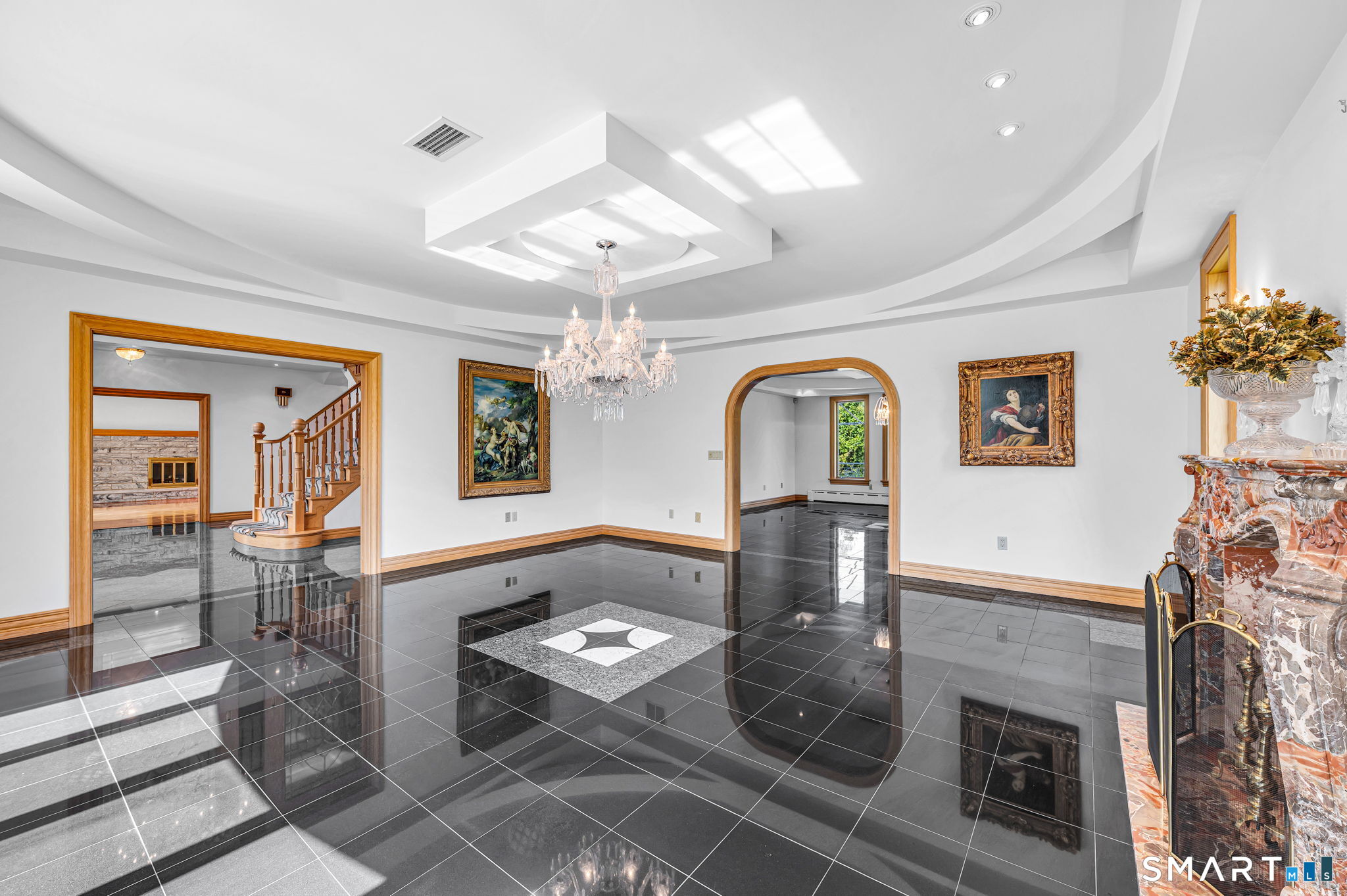 535 East South Street Suffield CT 06078