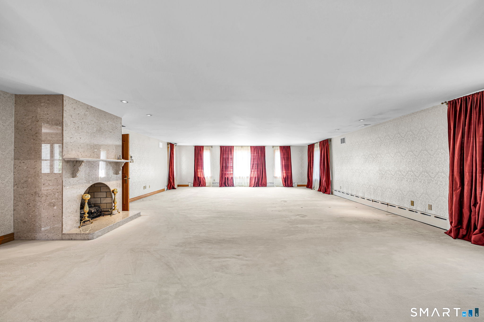 535 East South Street Suffield CT 06078