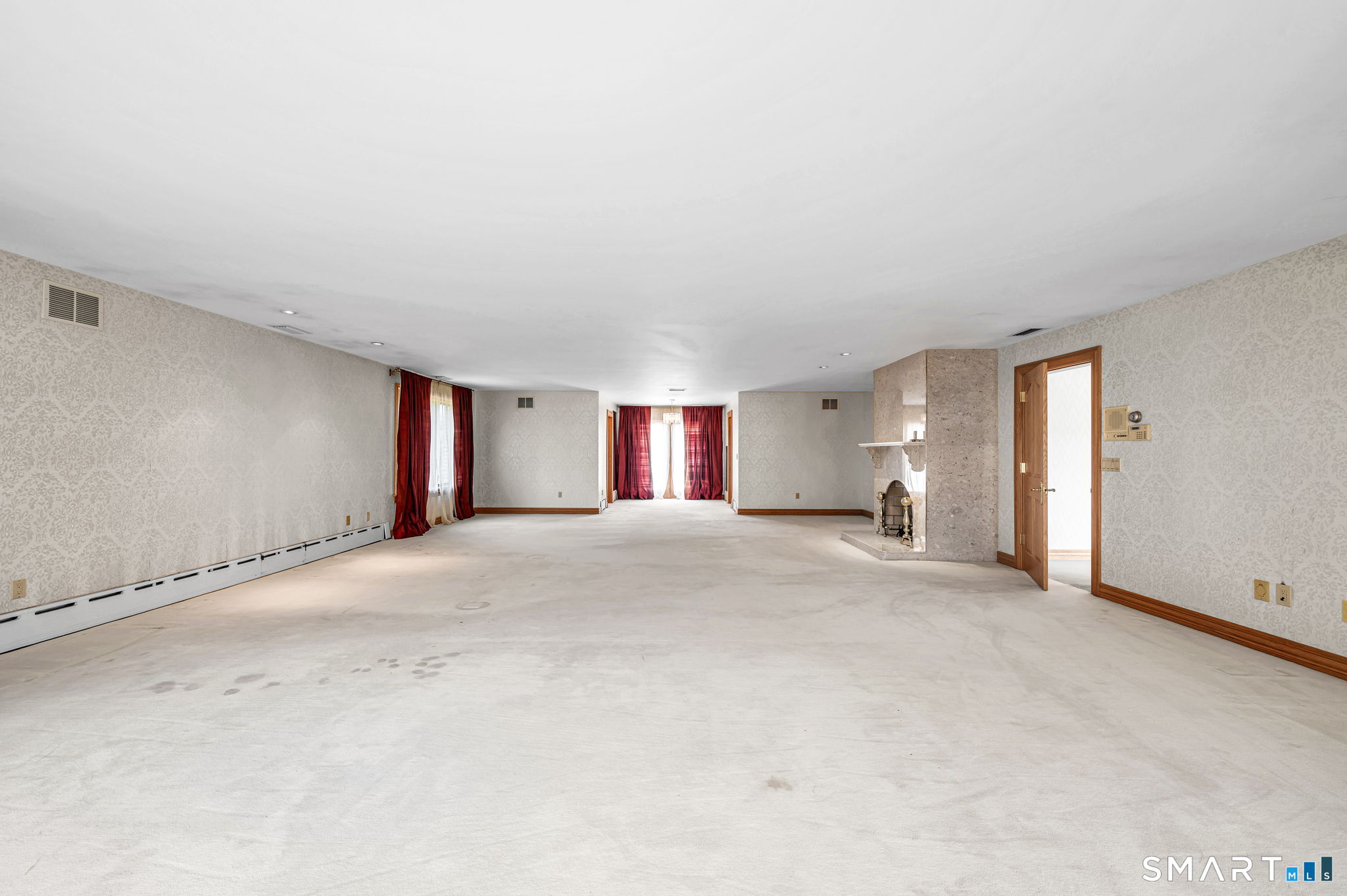535 East South Street Suffield CT 06078