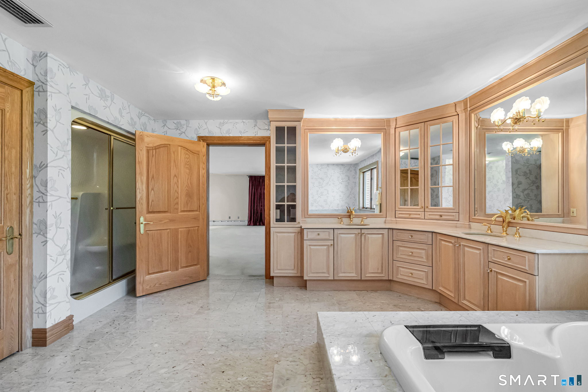535 East South Street Suffield CT 06078