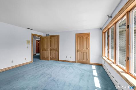 535 East South Street Suffield CT 06078