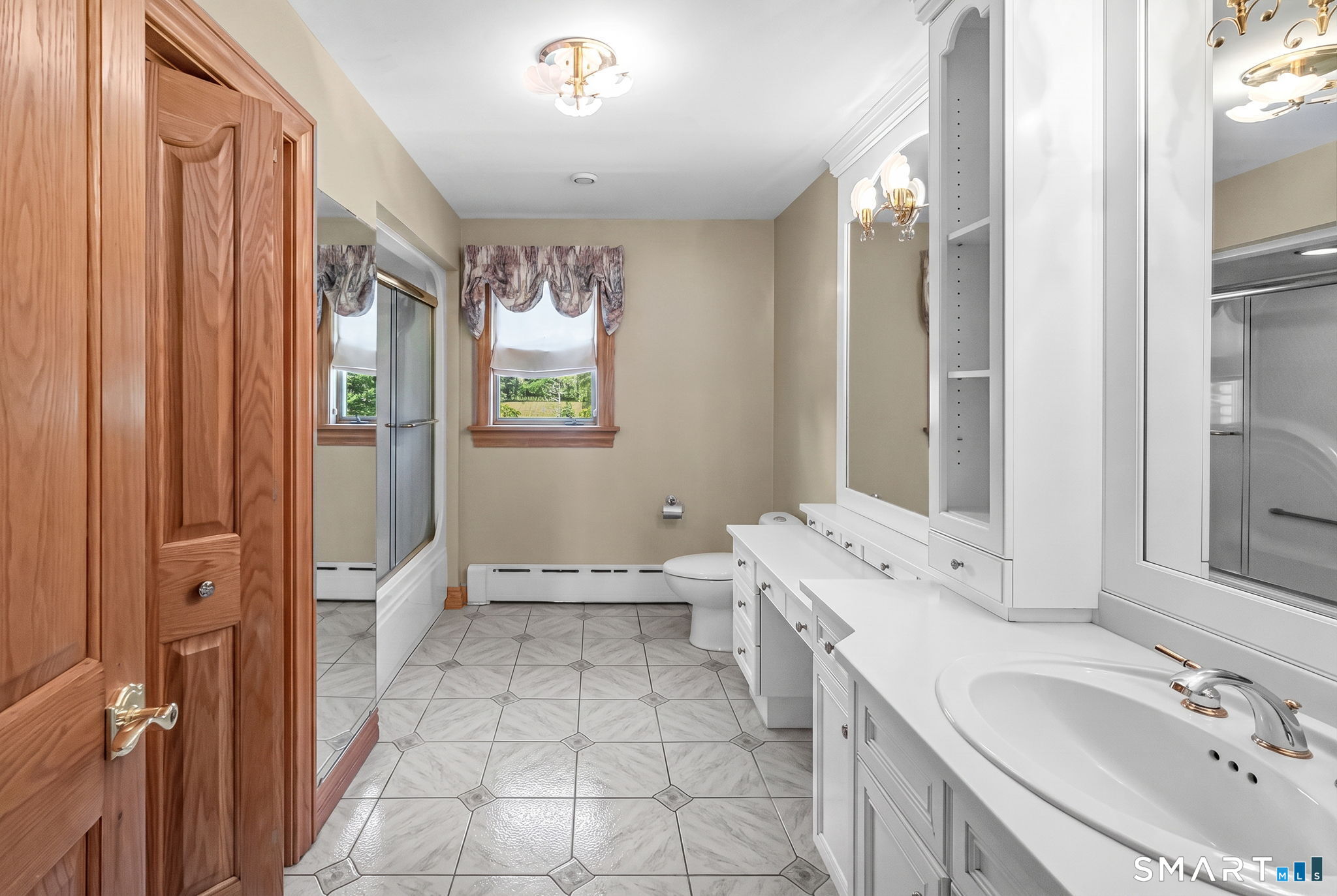 535 East South Street Suffield CT 06078