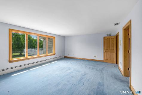 535 East South Street Suffield CT 06078
