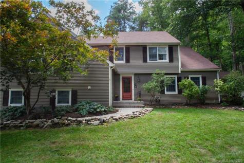 7 Higate Lane Simsbury CT 06070