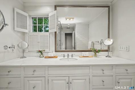 28 Center Street Fairfield CT 06890