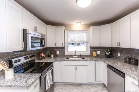 82 Longview Avenue Bristol CT 06010