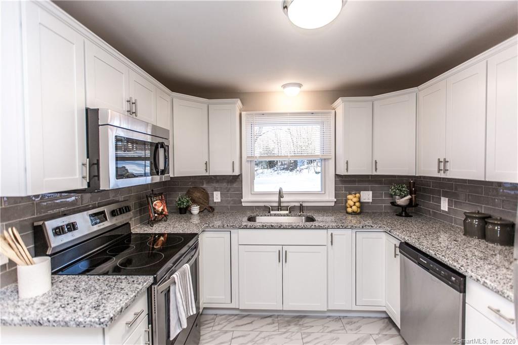 82 Longview Avenue Bristol CT 06010