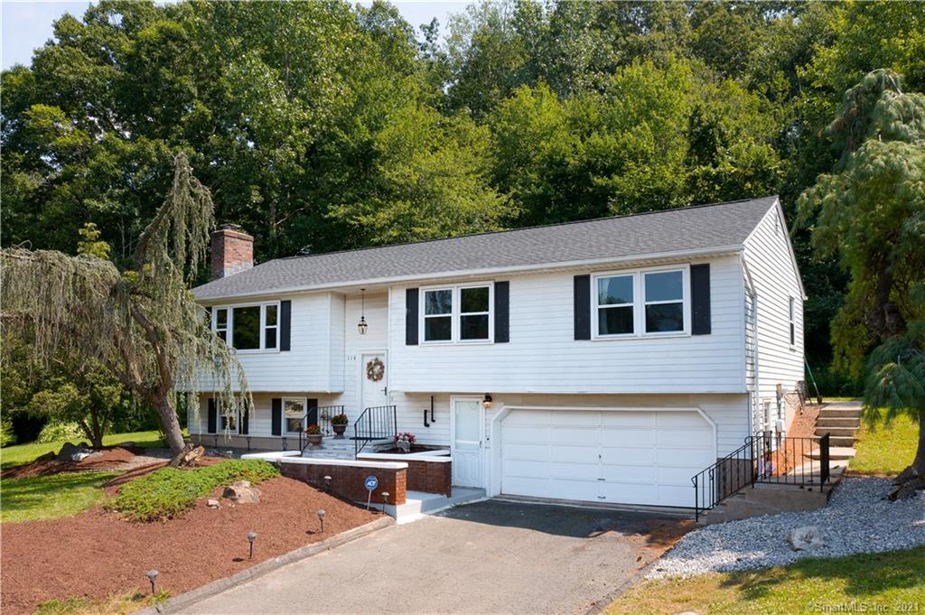 114 Trumpet Brook Road Waterbury CT 06708