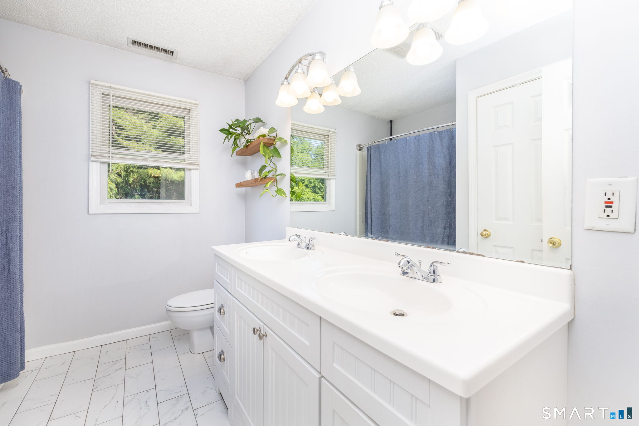 85 Pleasant View Avenue Bristol CT 06010