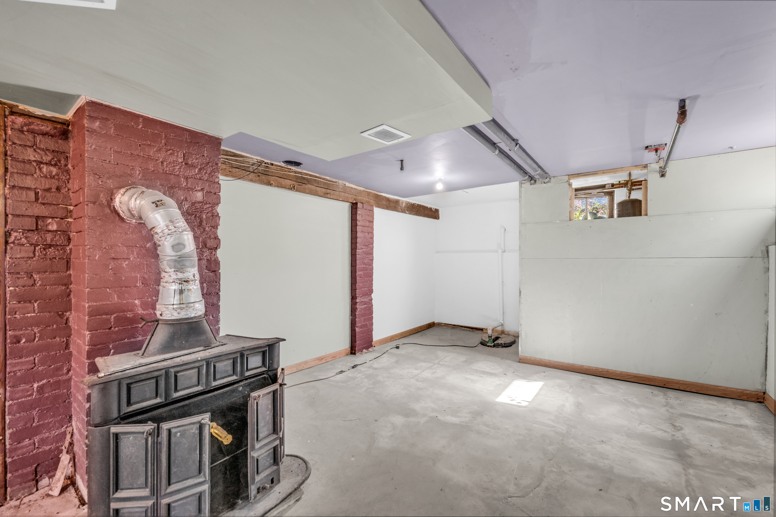 1476 Poquonock Avenue Windsor CT 06095